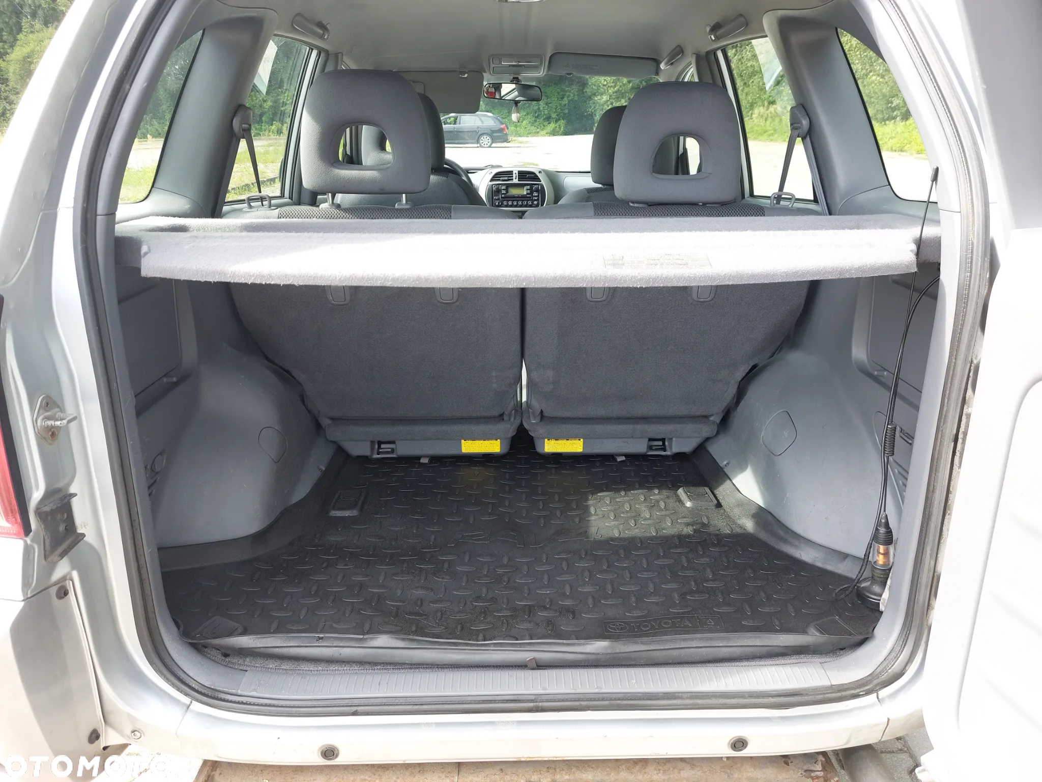 Toyota RAV4 2.0 D-4D 4x4 - 13