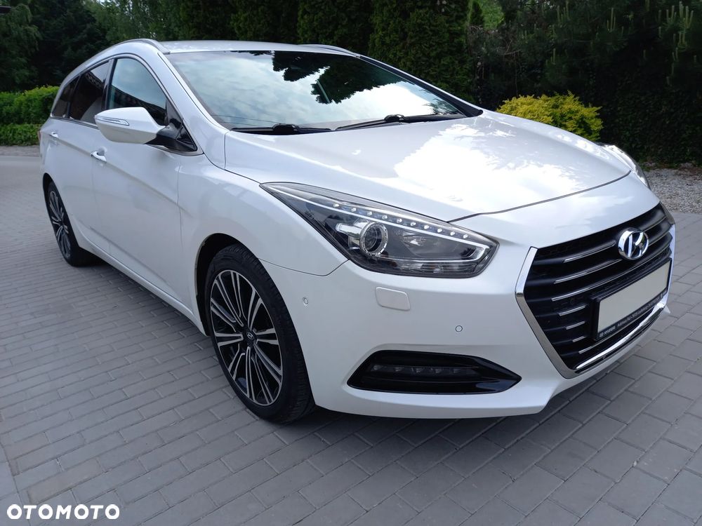 Hyundai i40 Kombi 2.0 Premium - 13