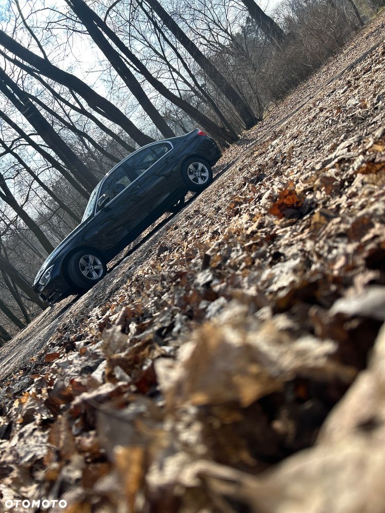 BMW Seria 3 320i Sport Line - 17