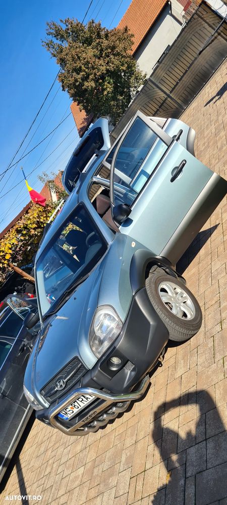 Hyundai Tucson 2.0 DOHC 2WD - 3