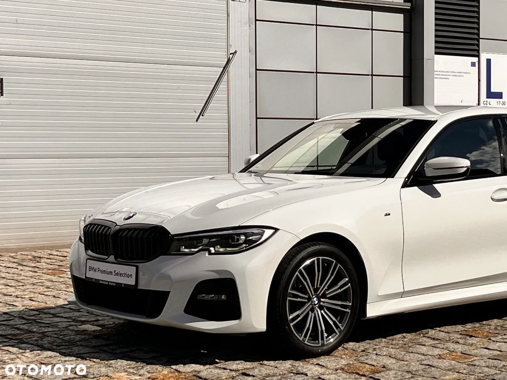 BMW Seria 3 318i M Sport sport - 15