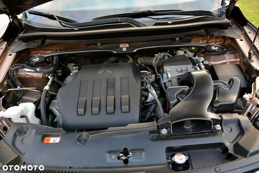 Mitsubishi Eclipse Cross - 38