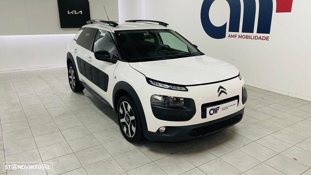 Citroën C4 Cactus 1.2 PureTech Shine - 1