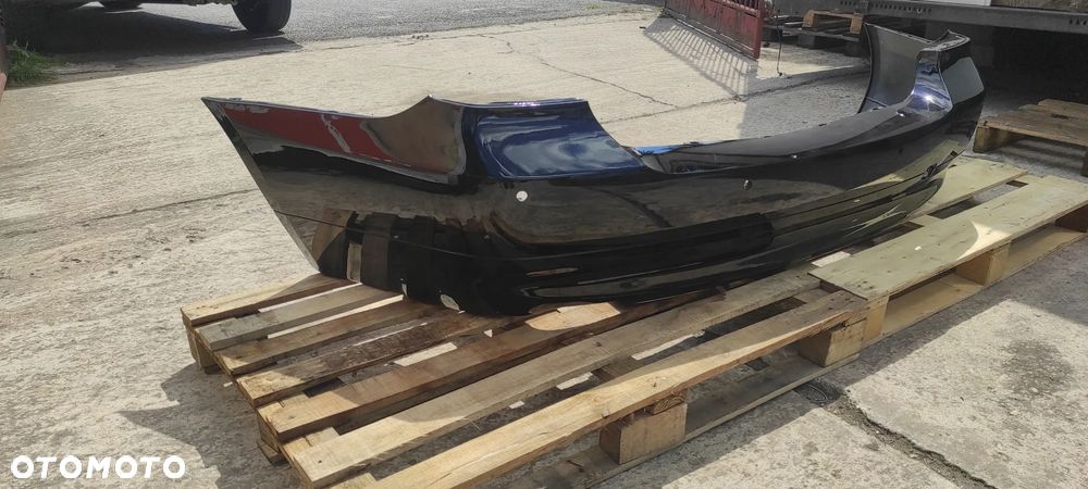 zderzak tył tylny bmw e90 e91 przedlift 04-08r sedan pdc z otworami pod czujniki A96 B39 A83 A22 C08 C06 A96 475 A300 B45 C10 C4W C09 F04 A89 B53 C4E 668 C2S C3N C1M C31 A72 C1X A45 A17 F20 F35 F36 F02 A75 A44 F03 751 F01 F40 F05 F19 C29 F31 B09 C55 F22 B44 C3C F11 C1R B55 B66 F43 F45 C16 B38 C1G A76 F42 C1E B35 F39 C1F C56 C4P C6R C6E F27 C5A B41 C68 C1D U91 C5Y P7Z B01 300 - 13
