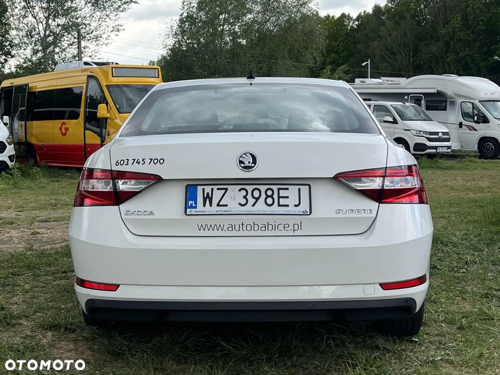 Skoda Superb 1.6 TDI Ambition - 5