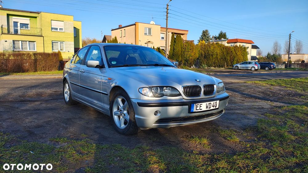 BMW Seria 3 325xi - 1
