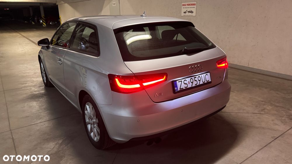 Audi A3 3-drzwiowe 1.4 TFSI Attraction - 4