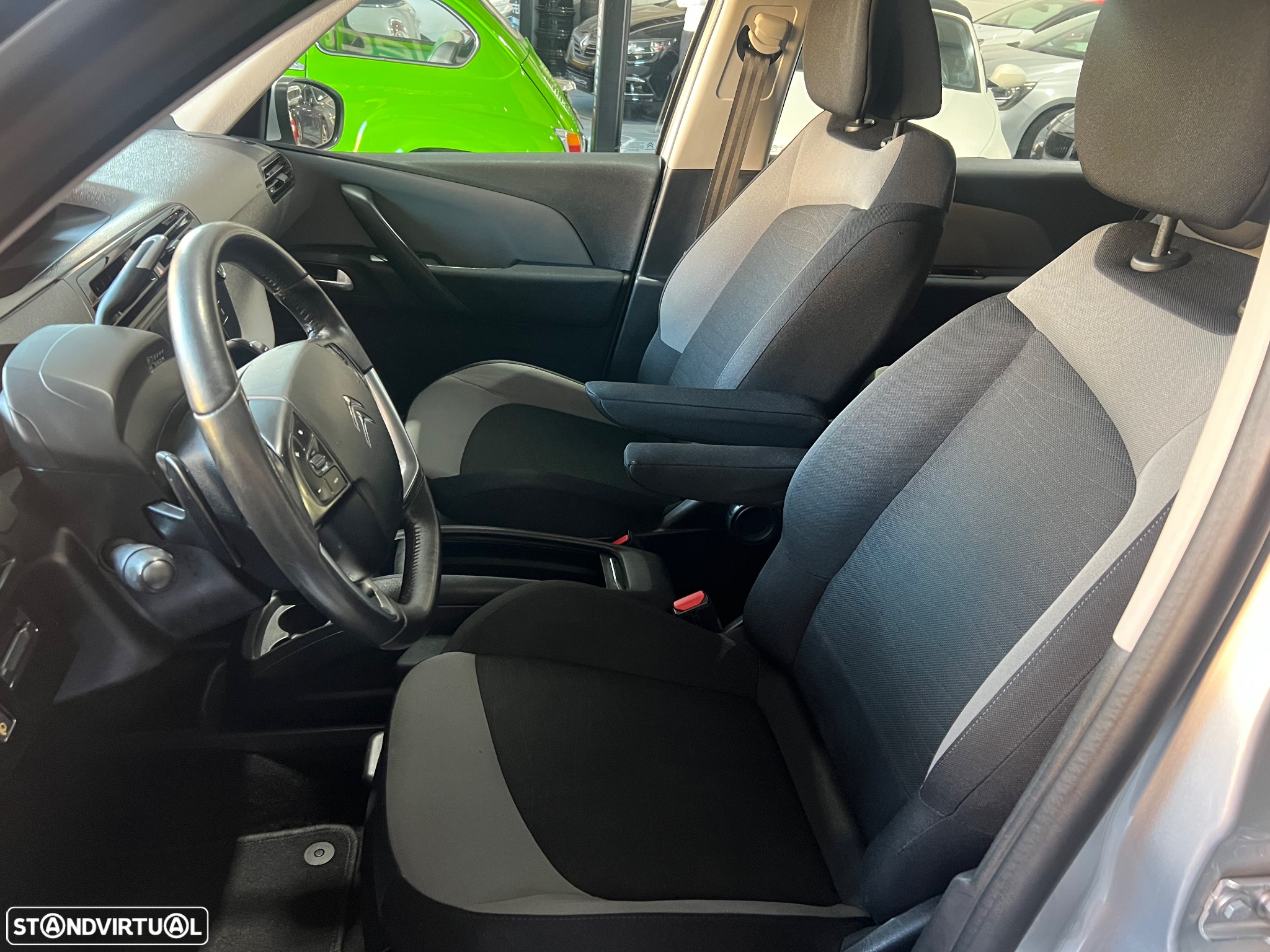 Citroën C4 Picasso 1.6 BlueHDi Intensive EAT6 J17 - 10
