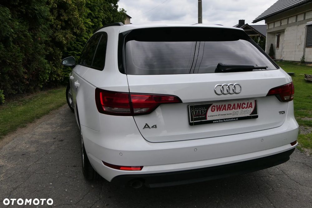 Audi A4 Avant 2.0 TDI - 10
