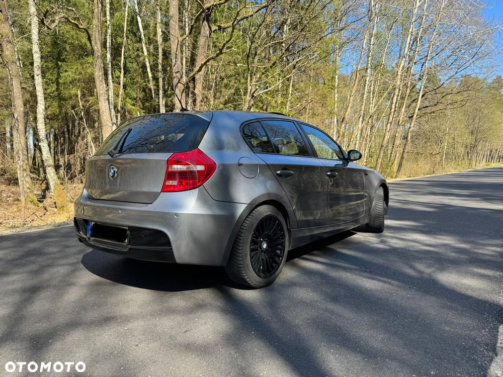 BMW Seria 1 120d - 10