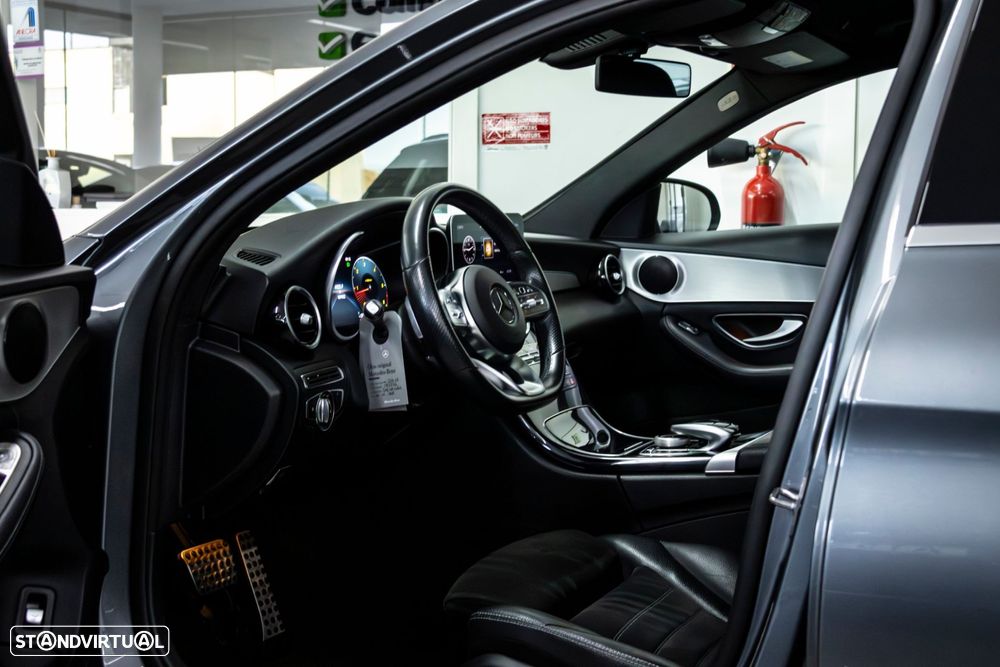 Mercedes-Benz C 220 d AMG Line - 11
