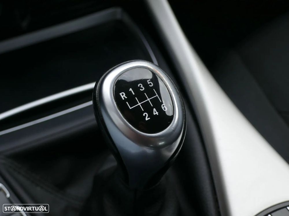 BMW 116 d Advantage - 24