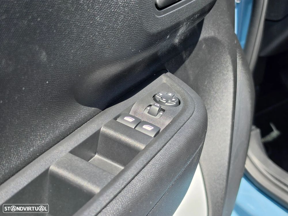 Citroën e-C3 44 kWh Autonomia Conforto Business - 23