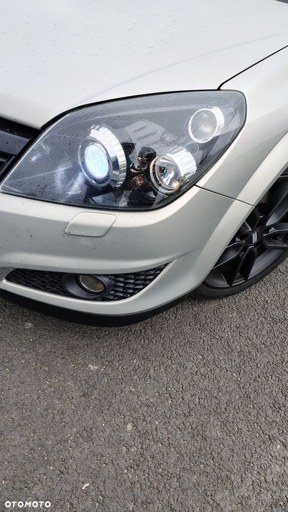 Opel Astra 1.9 CDTI DPF Cosmo - 12