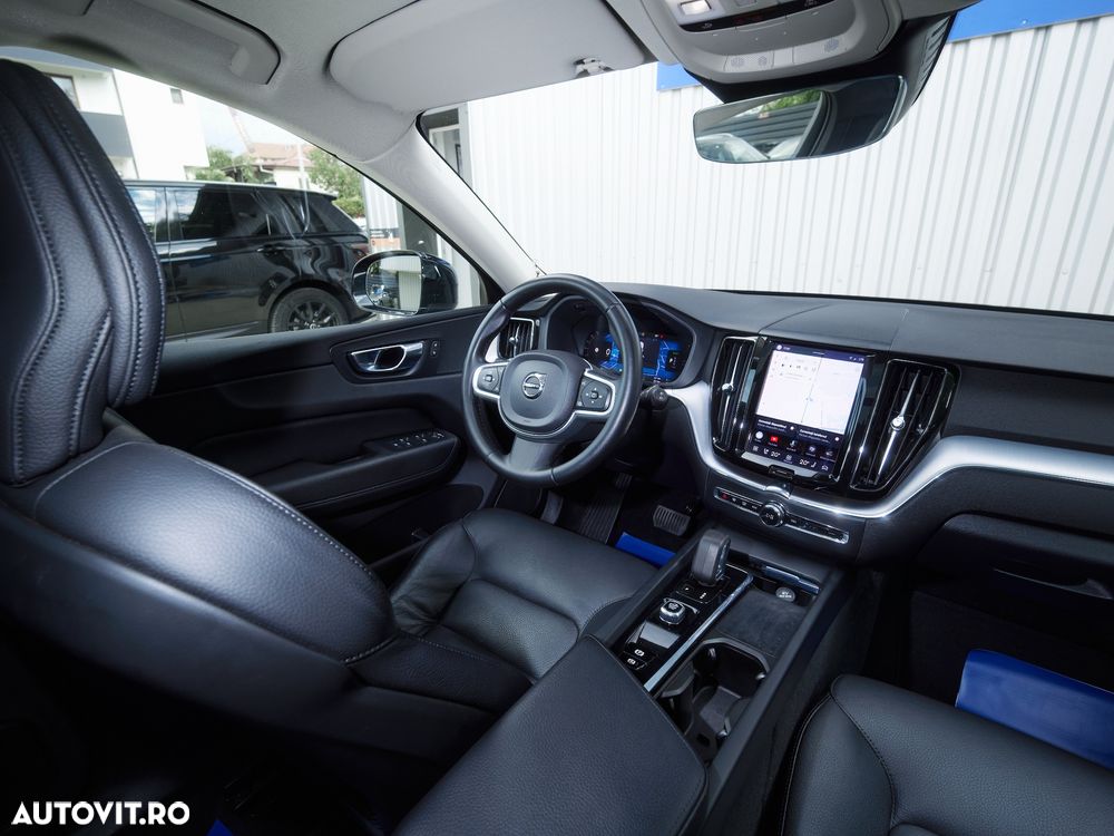 VOLVO XC60 2021 — imagine 6