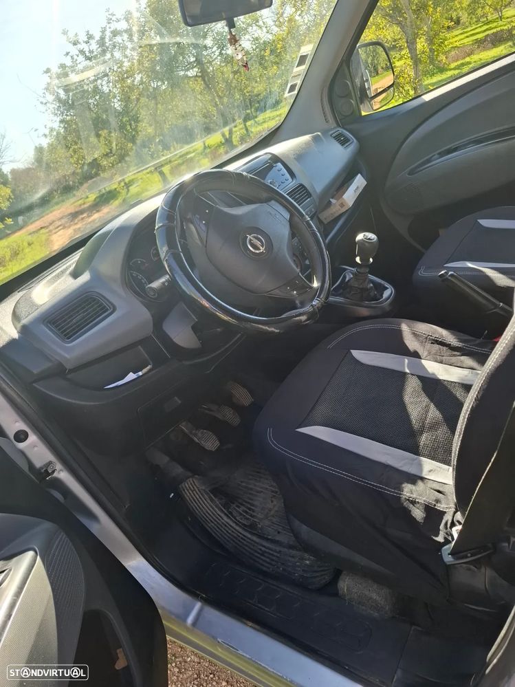 Opel Combo 1.6 CDTi L1H1 - 11