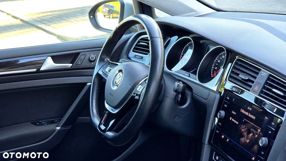 Volkswagen Golf 2.0 TDI SCR DSG Highline - 22