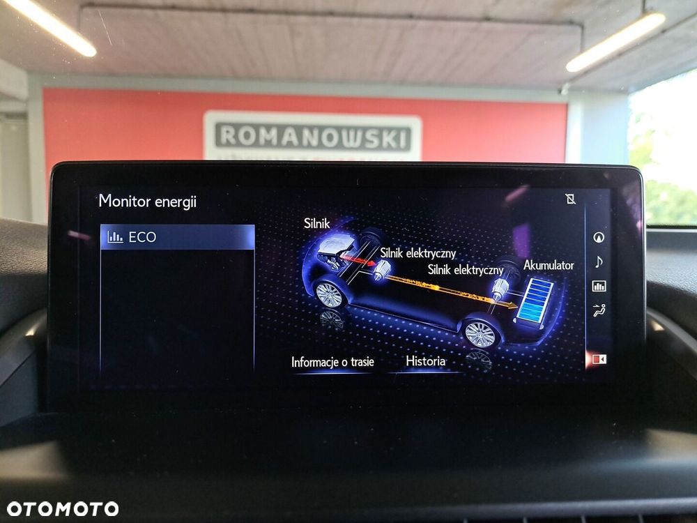 Lexus NX 300h F Impression AWD - 26