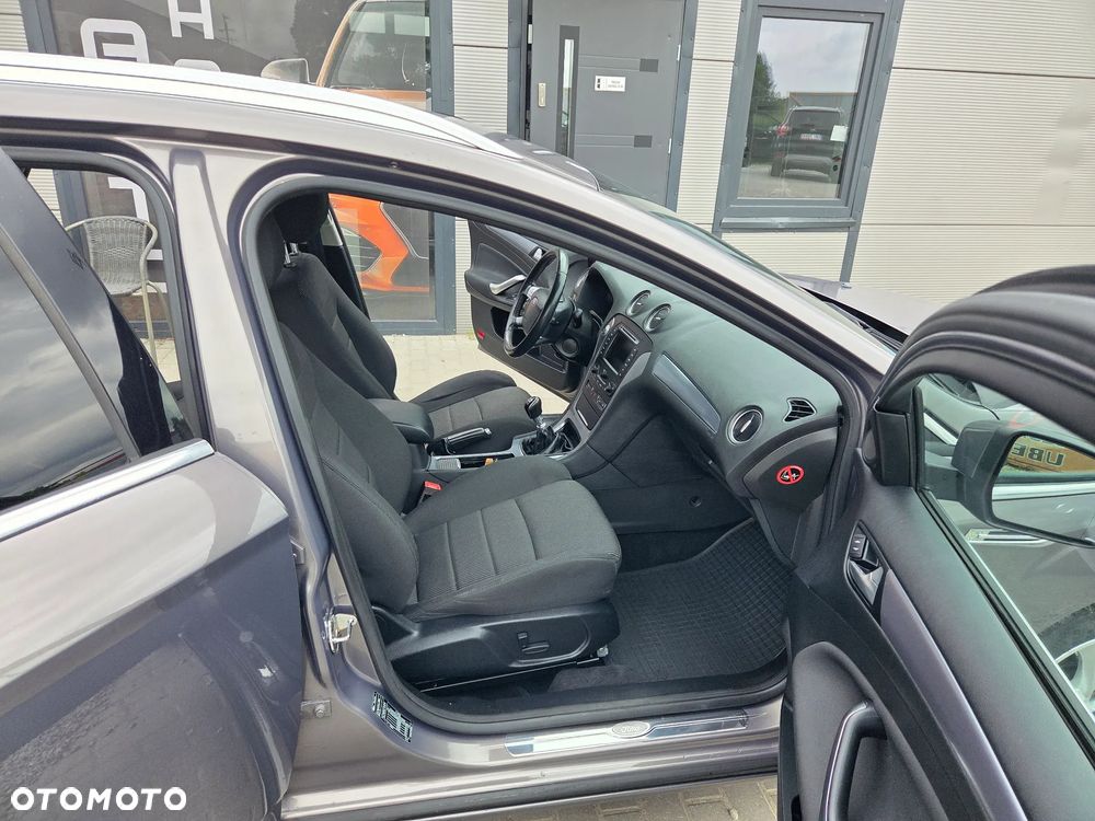 Ford Mondeo 2.0 TDCi Titanium X - 12