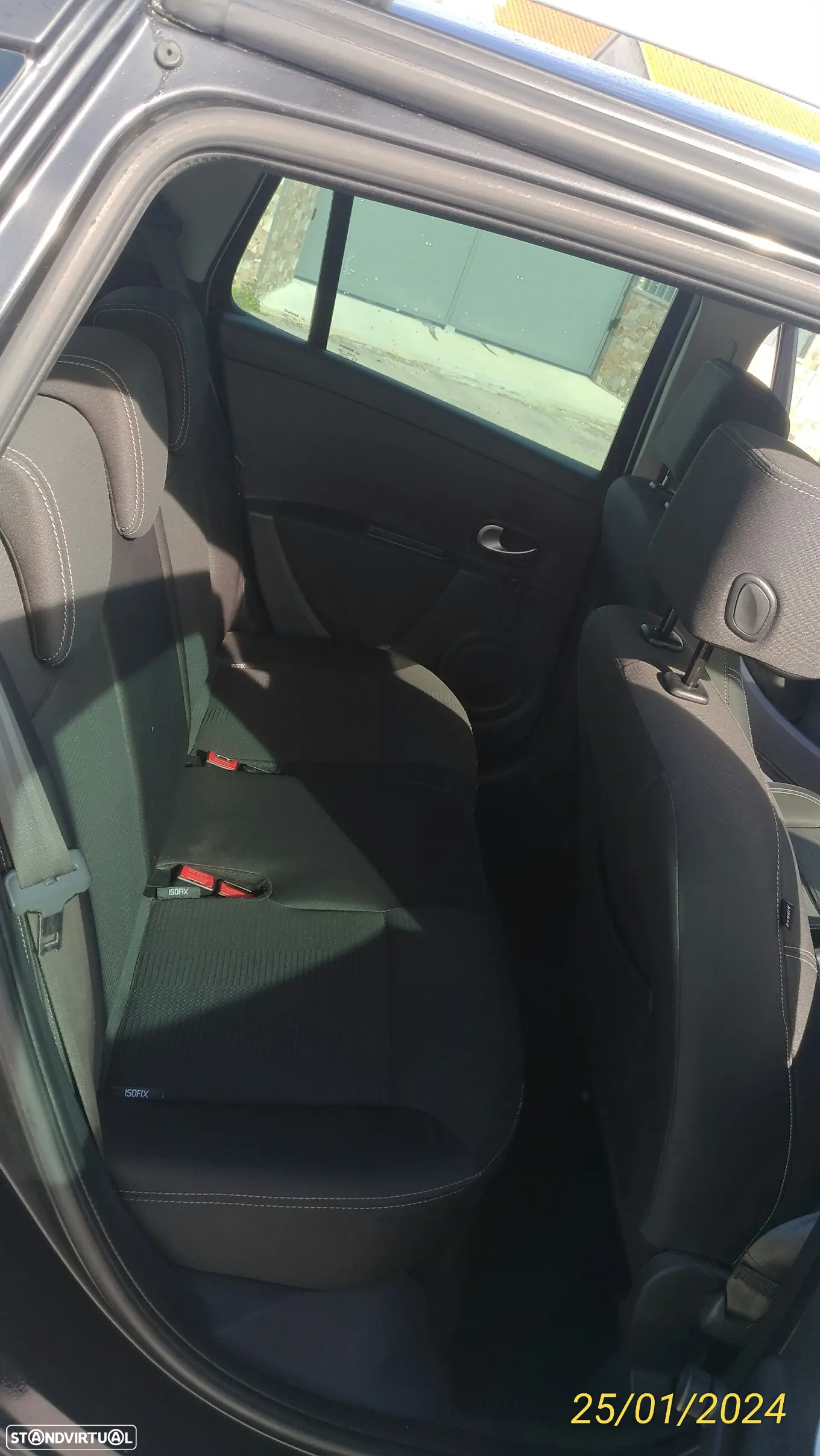Renault Clio Break 1.2 16V Dynamique - 9