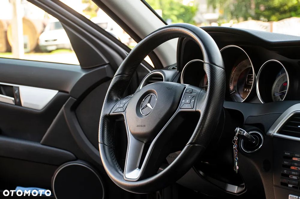 Mercedes-Benz Klasa C 200 Kompressor Automatik Avantgarde - 31