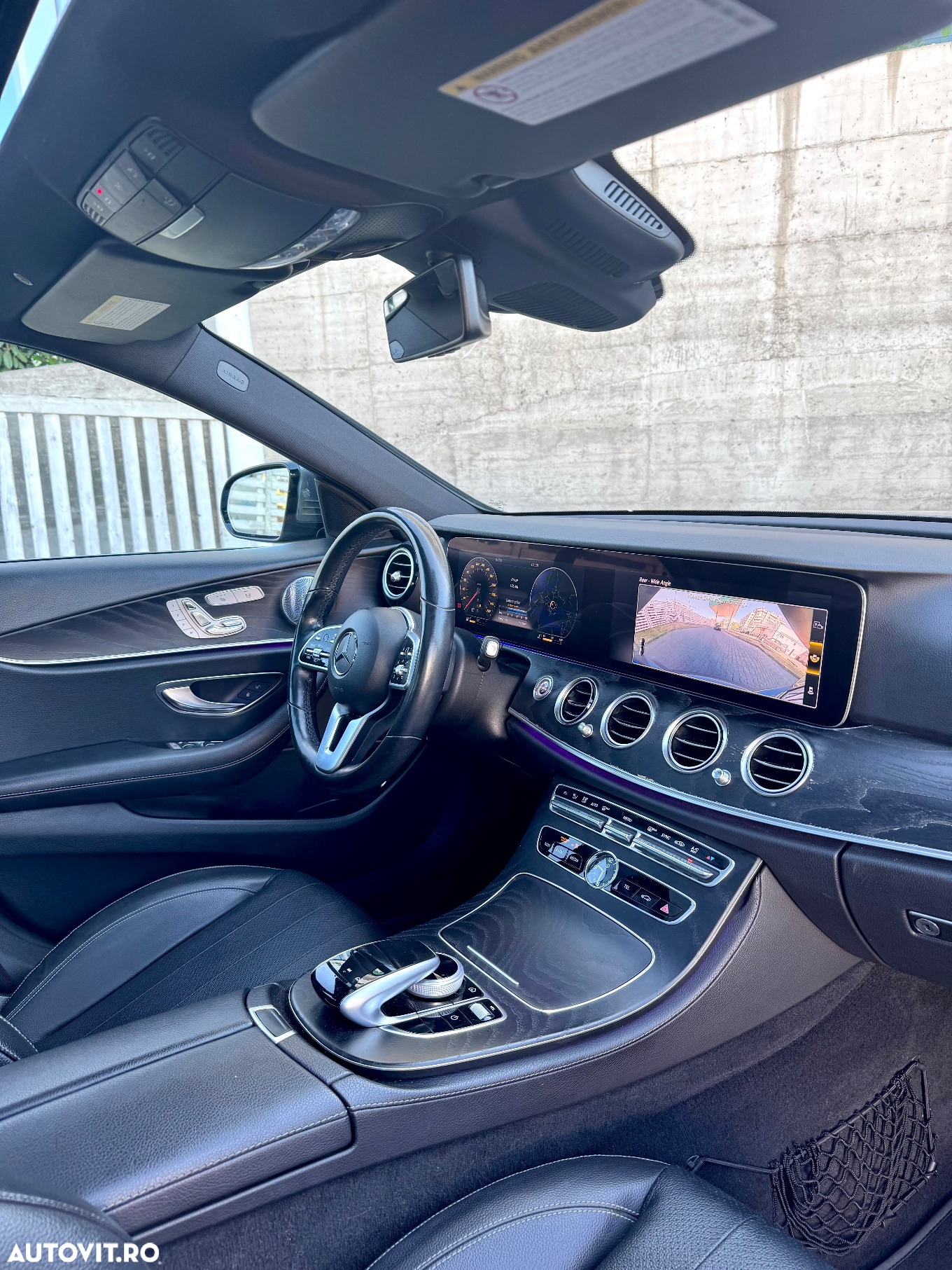 Mercedes-Benz E 300 9G-TRONIC AMG Line - 7
