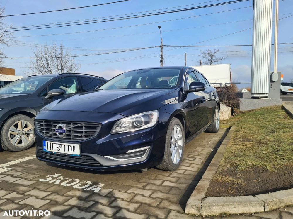 Volvo S60 D4 Momentum - 2
