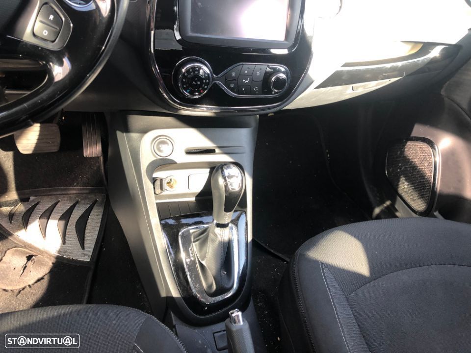 RENAULT CAPTUR 1.5 DCI 90 CV DE 2016 PARA PEÇAS ( CAIXA AUTOMATICA ) - 6