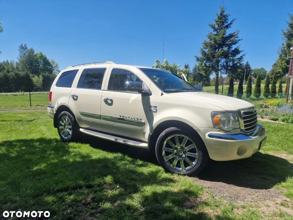 Chrysler Aspen 5.7 Hybrid Limited AWD - 2