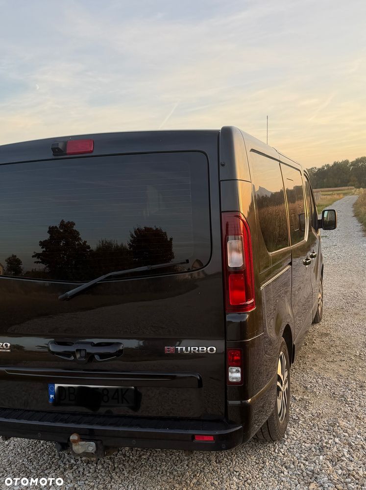 Opel Vivaro - 6