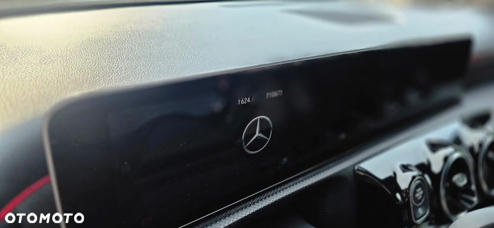 Mercedes-Benz Klasa A 180 AMG Line 7G-DCT - 8