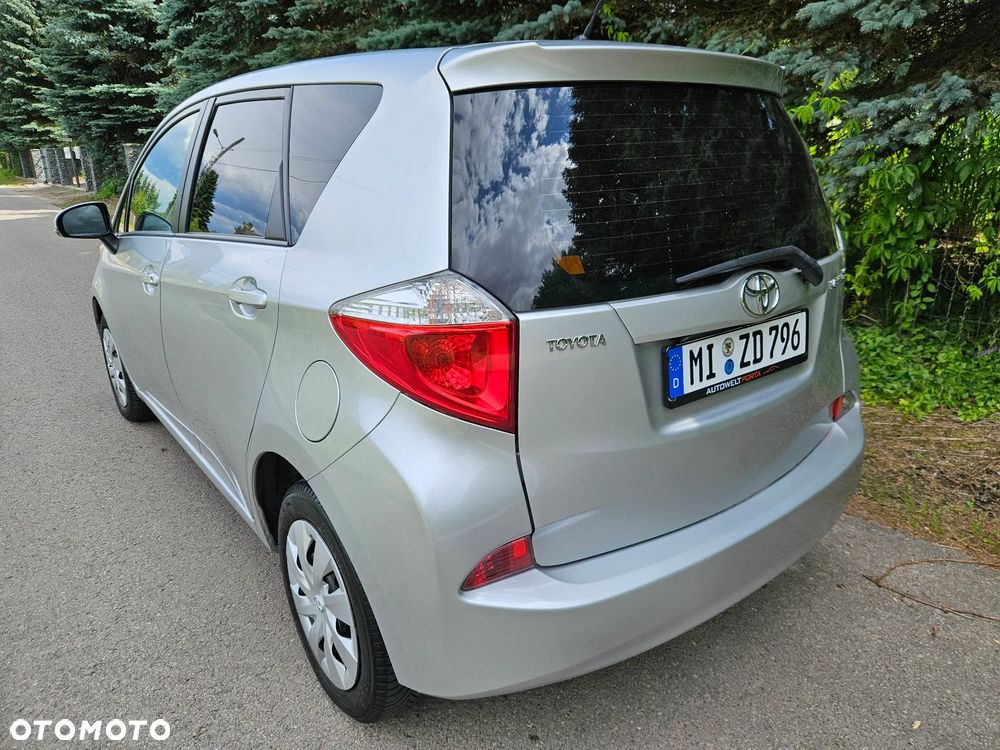 Toyota Verso S 1.33 VVT-i Multidrive Club - 5