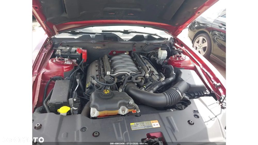 Ford Mustang 5.0 V8 GT - 13