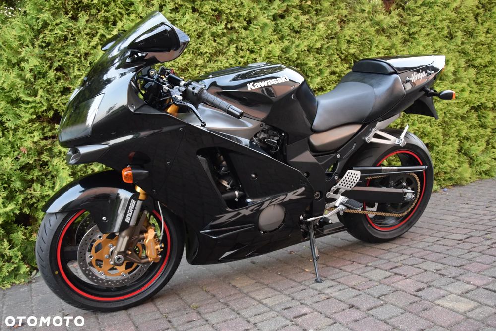 Kawasaki ZX - 3