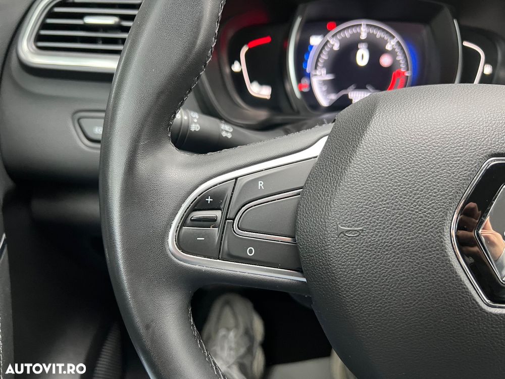 Renault Kadjar BLUE dCi 115 EDC BUSINESS EDITION - 21