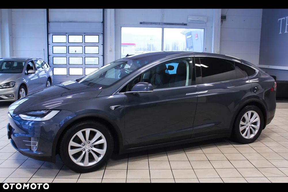 Tesla Model X Long Range Plus - 5