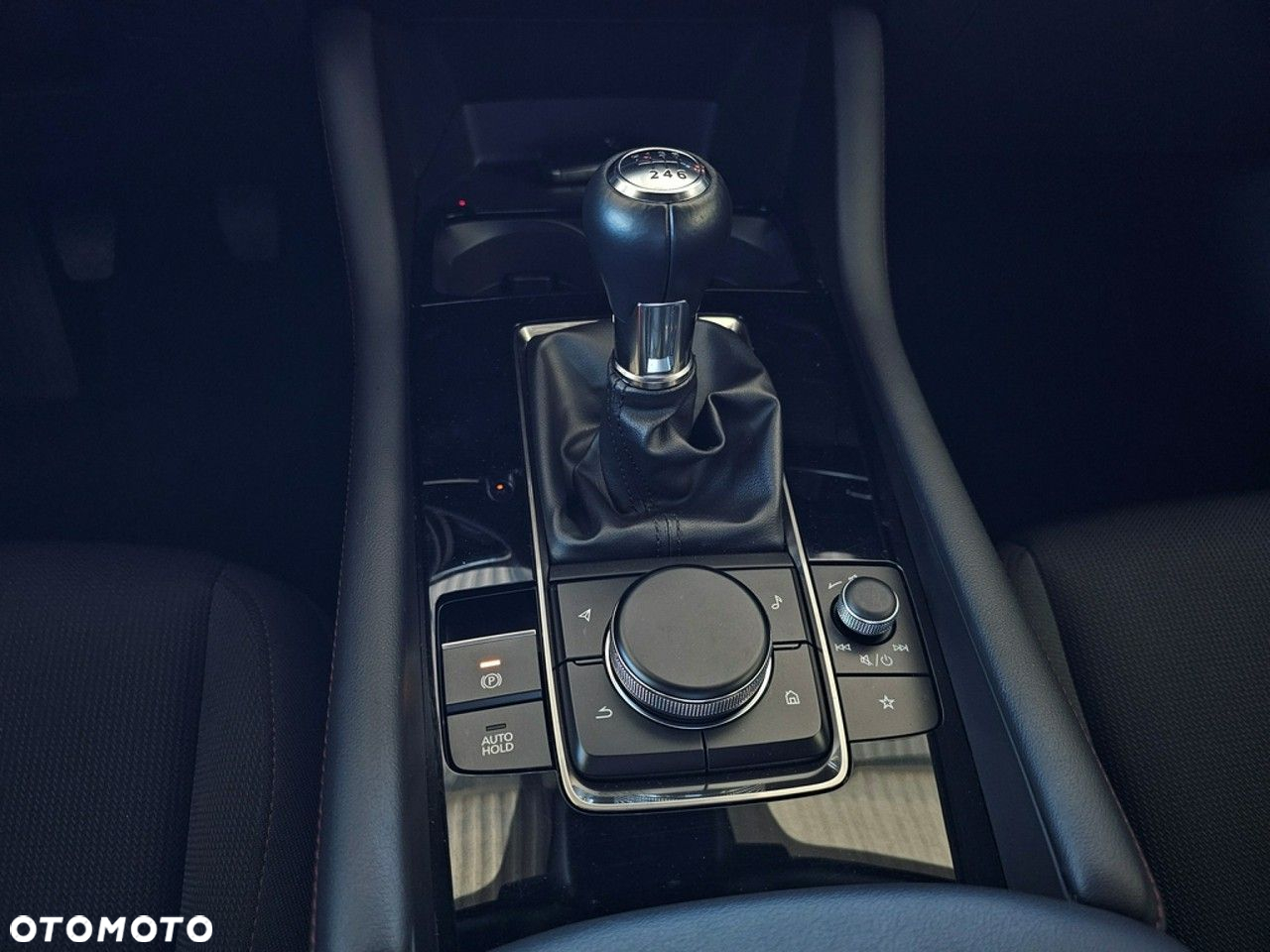 Mazda 3 - 32