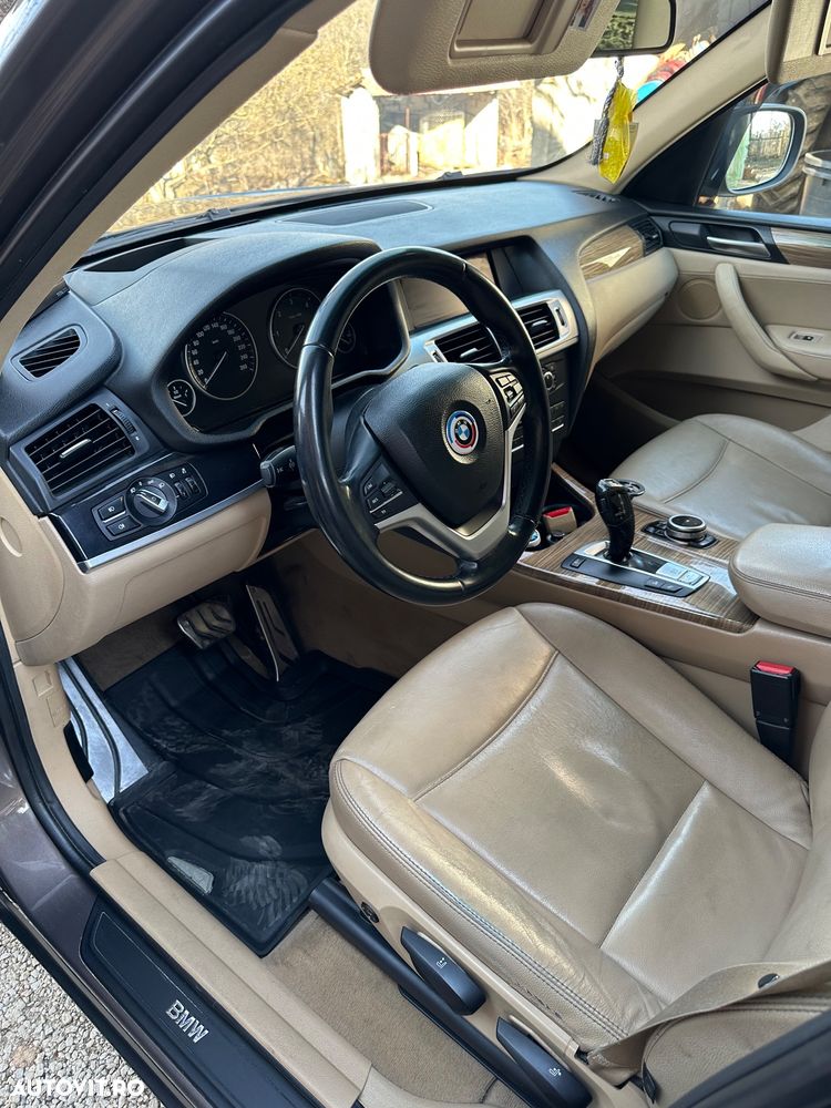 BMW X3 xDrive20d Aut. - 9