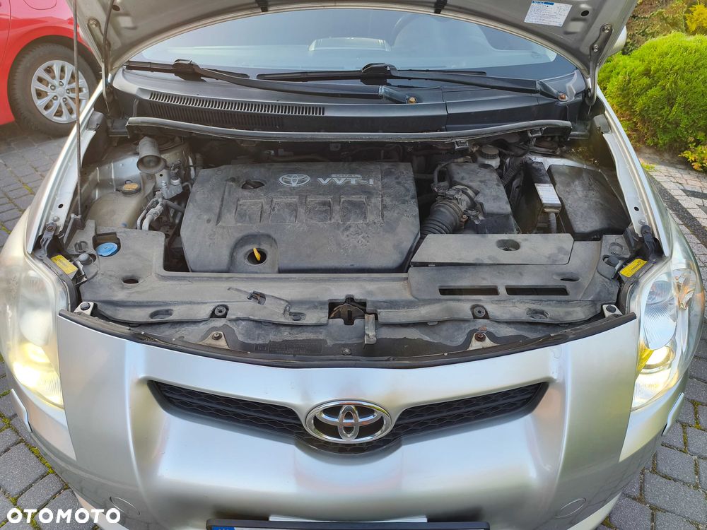 Toyota Auris - 8