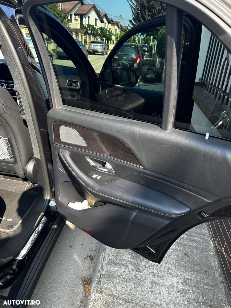 Mercedes-Benz GLE - 24