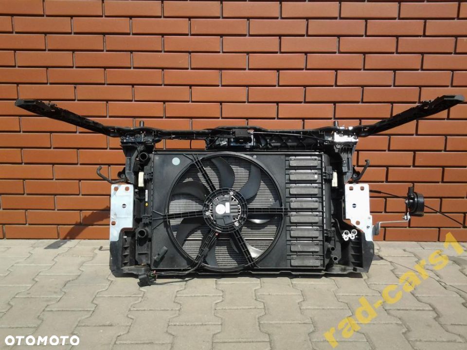 PAS PRZEDNI AUDI A1 2014 - SUPER STAN - 2