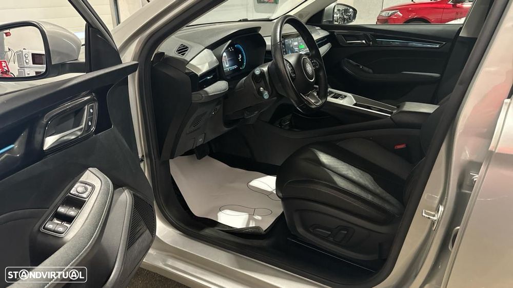 MG MG5 61 kWh Luxury - 5