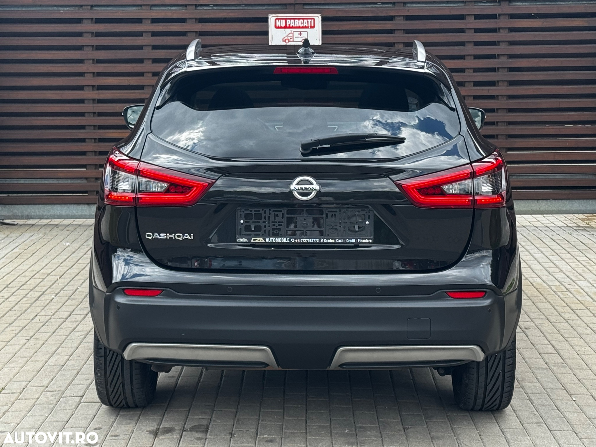 Nissan Qashqai 1.3 DIG-T DCT TEKNA - 11
