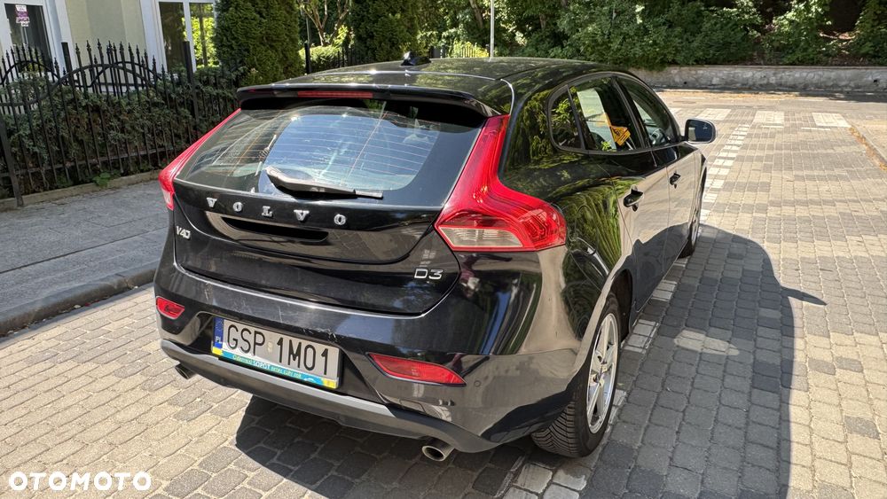 Volvo V40 D3 Kinetic - 17
