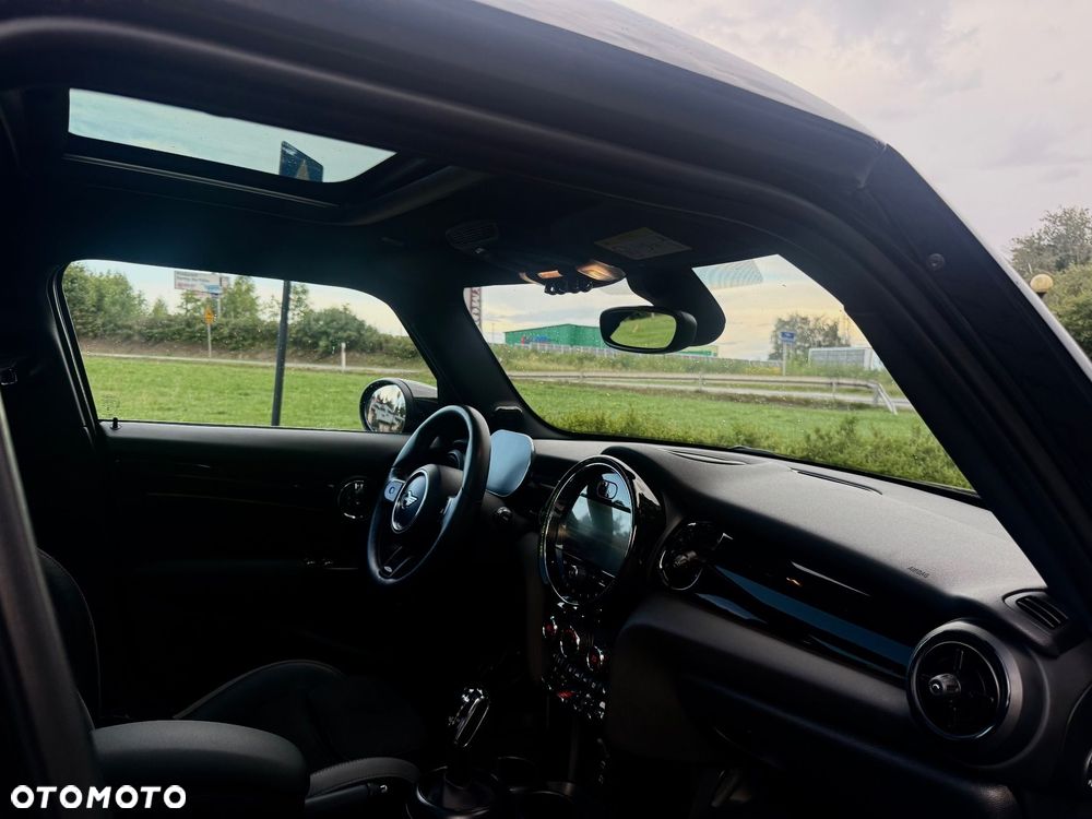 MINI Cooper S John Works Trim - 13