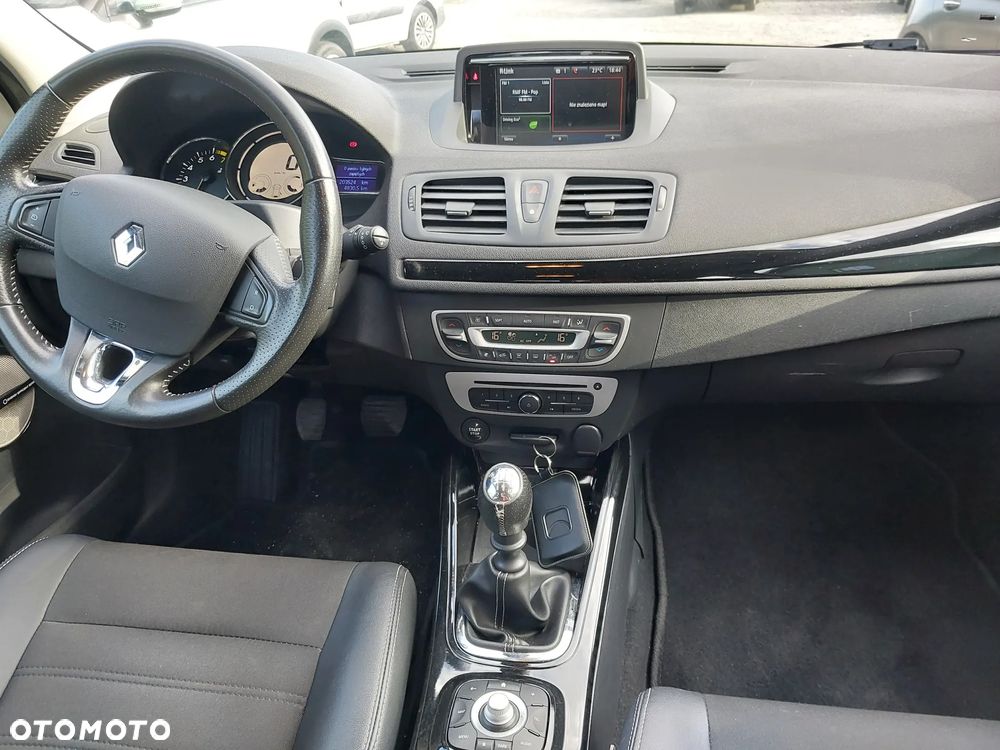 Renault Megane ENERGY TCe 130 Start & Stop Bose Edition - 11