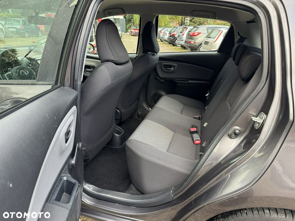 Toyota Yaris - 21