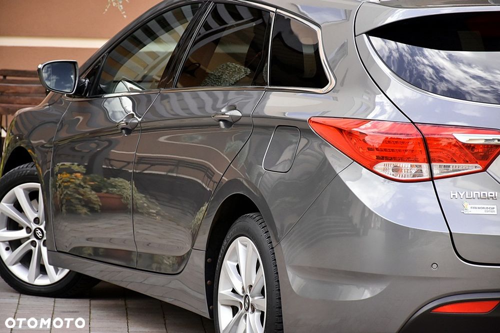 Hyundai i40 i40cw 1.7 CRDi Fifa World Cup Edition - 13