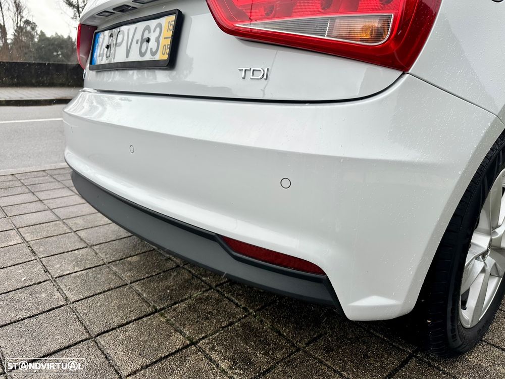 Audi A1 Sportback 1.6 TDI design - 13