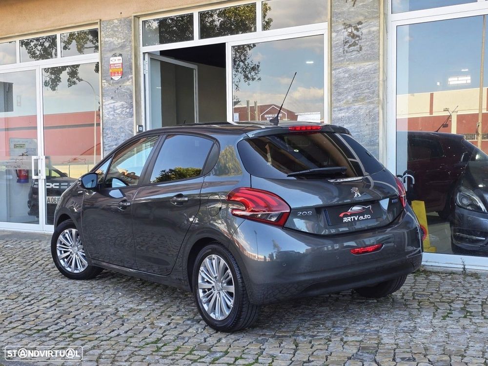Peugeot 208 1.2 PureTech Style - 10